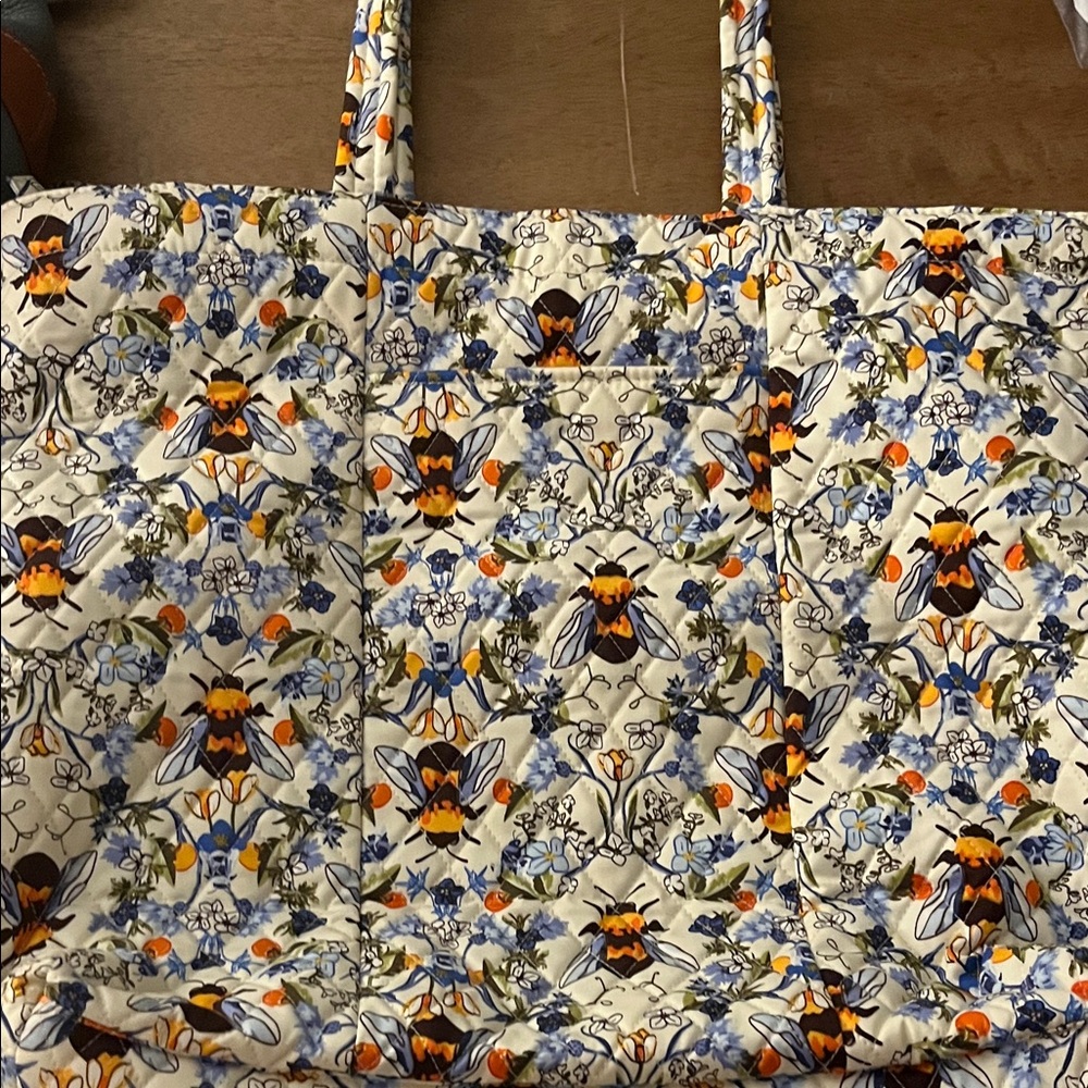 Vera Bradley bee  Patterned Tote Bag